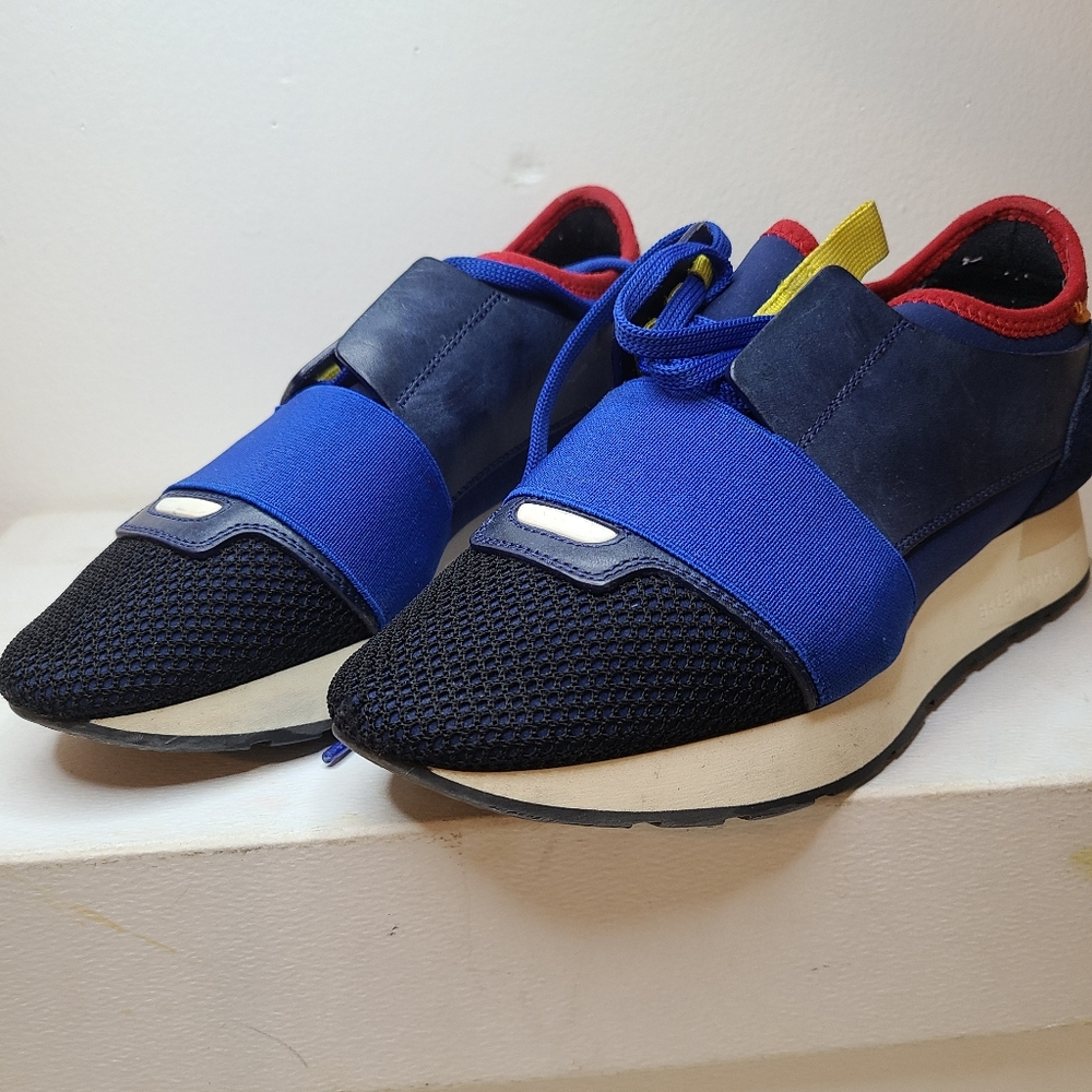 Balenciaga runners